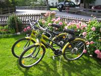 2 freiverfügbare Fahrräder für unsere Gäste
